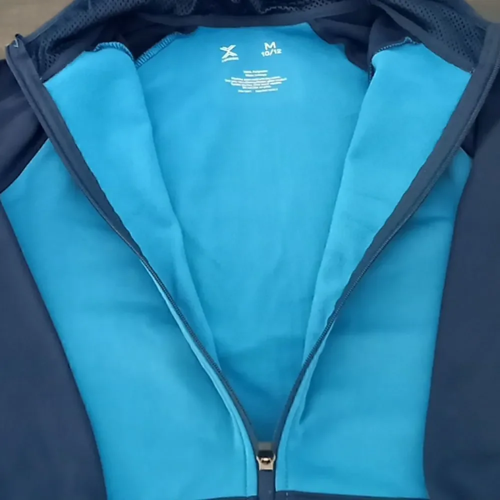 Excursion hoodie jacket size medium 10-12 boys new with tags